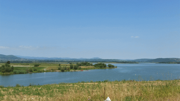 Gružansko jezero